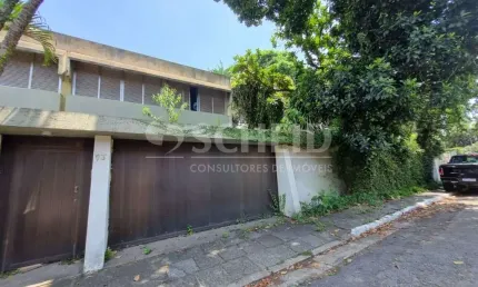 Oportunidade Imperdível ? Terreno com Casa Antiga na Rua Fechada na Vila de Santo Amaro