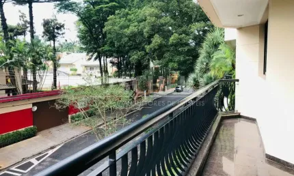 Apartamento alto da boa vista reformado 3 dormitórios 3 suites 4 vagas.
