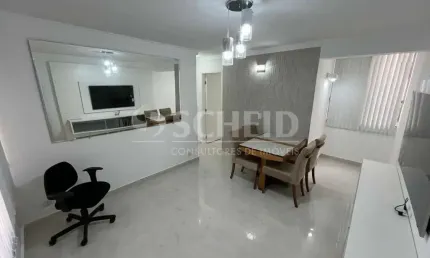 Apto 2 dormitórios - Totalmente Reformado - Bem localizado!