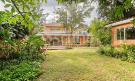 Casa  no Brooklin com 3 dormitórios, 1 suite e  5 vagas , 385 metros terreno 750 metros