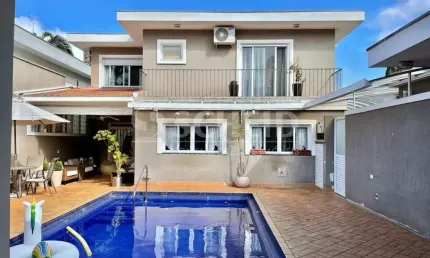 Casa a venda com 4 suítes e piscina na granja julieta