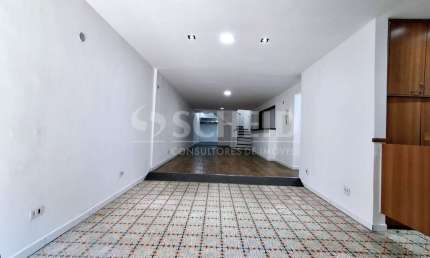 Casa / Loja para Venda na Chácara Santo Antônio com 150m², 5 salas