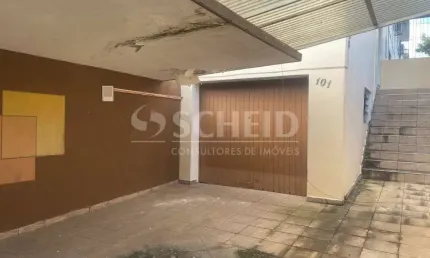 Casa com 3 quartos para alugar na Rua Pierre de Beranger, --, Campo Grande, São Paulo