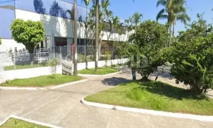 Galpão para locação na região do socorro com 1.048 m²