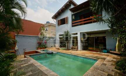 Cada á venda no Jardim Petrópolis, 619 m² com 4  suítes, 4 vagas