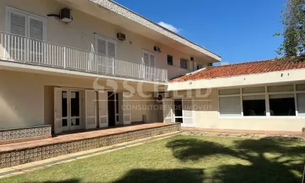 Casa à venda em Indianópolis, 927 m² terreno, 11 vagas
