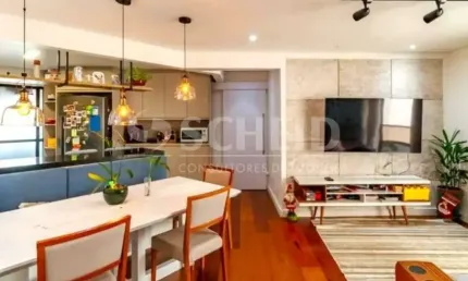 APARTAMENTO REFORMADO EM ÓTIMA LOCALIZAÇÃO NO CAMPO BELO