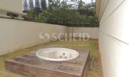 Magnífico apartamento Garden, nunca habitado, com 175 m² de área útil.