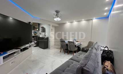 Apartamento reformado de 75m² com suíte e vaga de garagem fixa no Jardim Marajoara