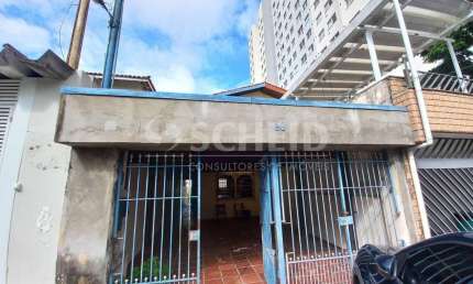 Sobrado de 217m² com 2 quartos e 2 vagas de garagem à venda na Vila Santa Catarina