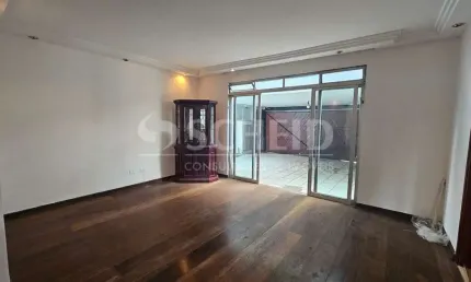Casa com 3 quartos à venda na Rua Leme do Prado, --, Alto da Boa Vista, São Paulo