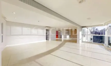 Magnífico apartamento em ótima localização de moema