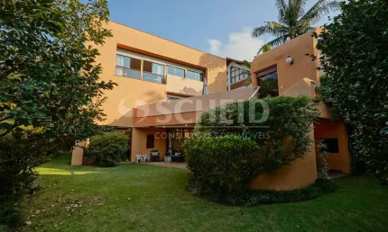 Casa com 5 quartos e 4 vagas amplas à venda no alto da boa vista