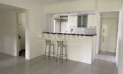Lindo apartamento para locação  3 dormitórios (1 suíte), 2 vagas  condomínio em rua fechada