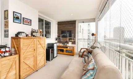 Apartamento á Venda no Alto da Boa Vista com 135m², 3 quartos sendo 3 suítes, 2 vagas.