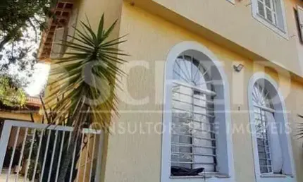 Casa a venda no Jardim Prudência com 125m², 3 quartos, 2 vagas e quintal