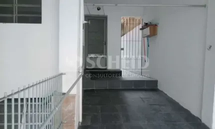 2 casas a venda no mesmo terreno, 148m², total de 6 quartos e 2 vagas na pedreira.