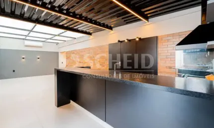 Casa à venda Moema totalmente reformado- 198m2 - 4 dormitorios- 2 suites-4 vagas-Av. Irai-
