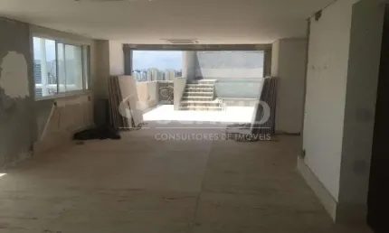 Cobertura Espetacular no Edifício Cena Golf Jardim Marajoara