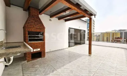 Cobertura duplex com potencial para se transformar em cinematográfica no melhor de moema pássaros!
