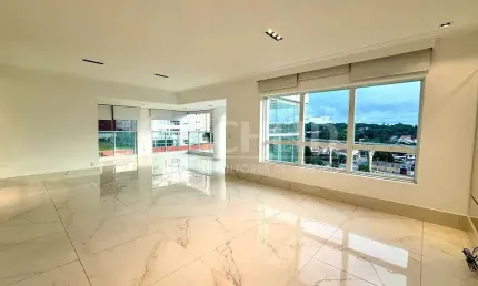 Apartamento espaçoso de 185m² no coração do campo belo!
