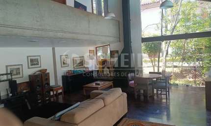 Casa com 4 quartos para alugar na Rua Professor Francisco Maffei, --, Interlagos, São Paulo