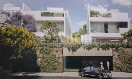 Casa em condomínio com 777m², 4 quartos, 4 suítes, 4 vagas, exclusivo com rooftop gourmet e piscina.