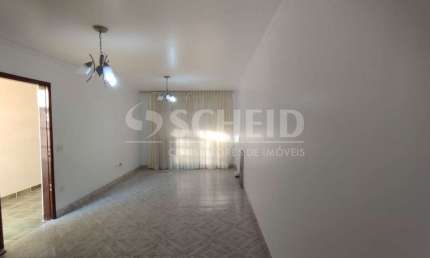 Sobrado a venda com 03 Dormitórios - Edicula e 02 Vagas - Campo Grande