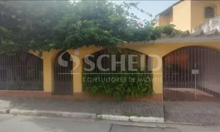 Casa térrea a venda no Jardim Sabará, 150m², 3 dormitórios (1 suíte), 2 banheiros, 2 salas, 2 vagas.