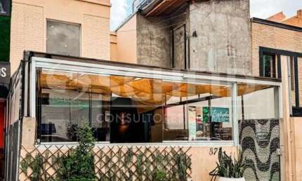EXCELENTE PRÉDIO COMERCIAL COM 220M² DE SALÃO na Zona Sul - área nobre