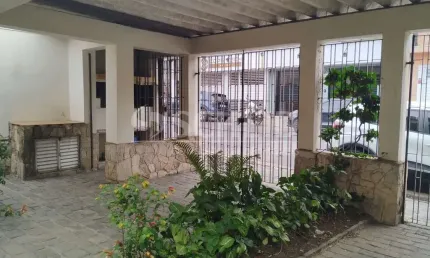CASA TRES QUARTOS NA GRANJA JULIETA.  OPORTUNIDADE !!!