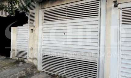 Lindo sobrado 2 quartos 2 vagas de garagem, sótão e 2 ambientes de sala