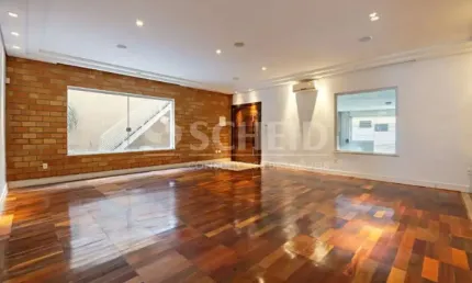 Casa Alto Padrão no Brooklin Novo  4 Dorms com Piscina!