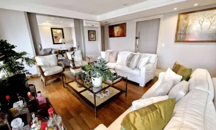 Apartamento á venda no campo belo com 250m², 4 quartos sendo 4 suítes, 5 vagas.