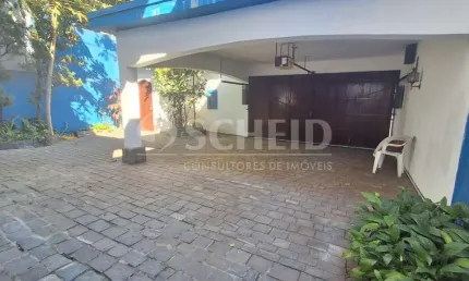 Casa à Venda no Brooklin com 444m², 4 dormitórios (3 suítes) e 4 vagas