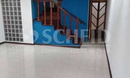 Sobrado à venda na Vila Santa Catarina, 4 quartos. Ideal para quem quer morar bem