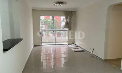 Apartamento com 3 quartos para alugar na Rua Huitacá, --, Jardim Marajoara, São Paulo