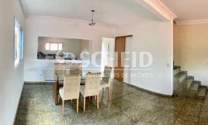 Casa na Vila Castelo com 120m² , 3 dormitórios, 1 suíte,  4 vagas..