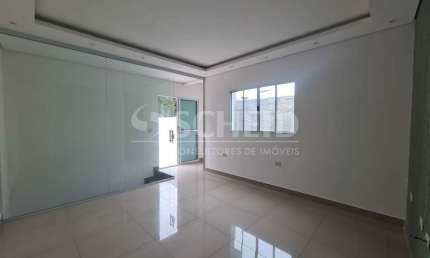 Casa para locação de 140,00m² útil, com 3 quartos e 1 vaga, no Jardim Umuarama.