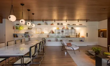 Apartamento á venda no brooklin com 190m², 4 quartos sendo 3 suítes, 3 vagas.