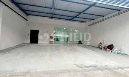 Prédio comercial em Santo Amaro com 700m² próximo estação Adolfo Pinheiro - pé direito 6,50m