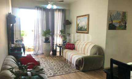 Apartamento à venda no Jardim Marajoara, 3 quartos, 1 suíte. Andar alto e vista livre
