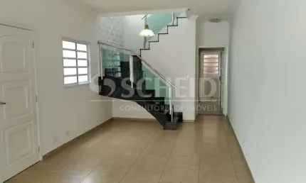 Casa com 3 quartos para alugar na Rua Arapés, --, Jardim Sabará, São Paulo