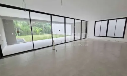 Casa de condomínio com total segurança próximo a Hípica de Santo Amaro !