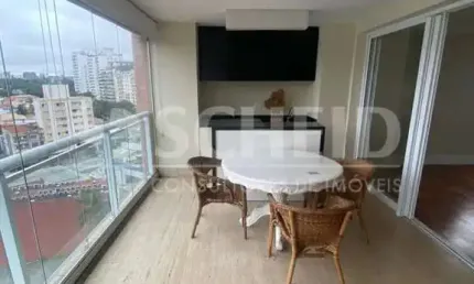 Apartamento para Locação - 220m2, 3 suítes e 3 vagas