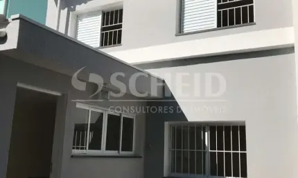 Casa à venda reformada, 3 dormitórios, 1 vaga, 2 banheiros