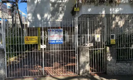 Casa pra locação Chacara Santo Antonio área construida 700m2 e área total 760m2