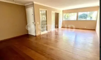 EXCELENTE APARTAMENTO NO CAMPO BELO COM 3 DORMITÓRIOS /1 SUÍTE E 2 VAGAS DE GARAGEM