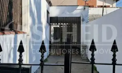 Casa com 2 quartos para alugar na Rua Sobrália, --, Campo Grande, São Paulo