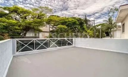 Casa reformada com área de lazer completa no parque do cordeiro/ alto da boa vista